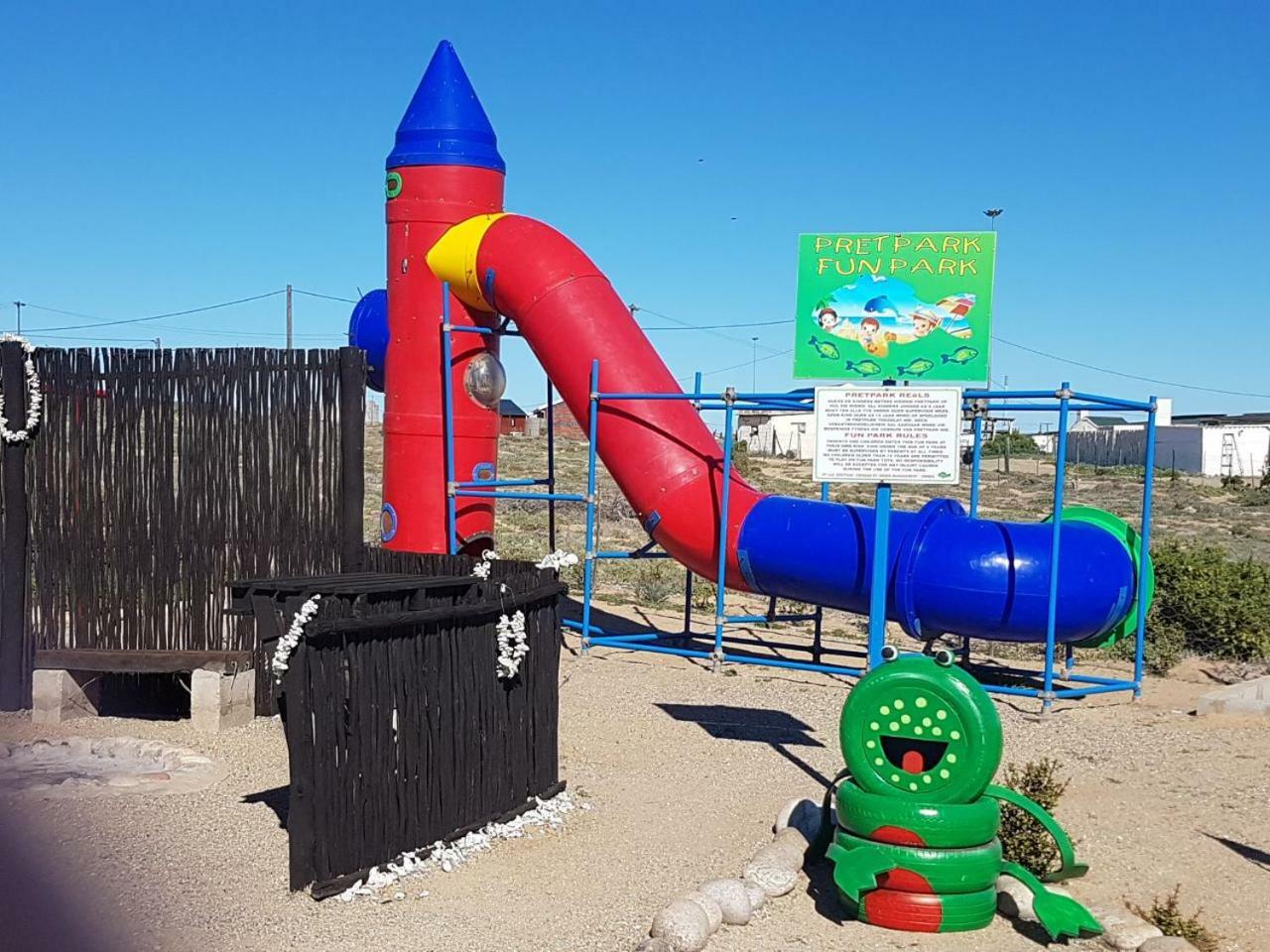 Honne-Pondokkies Hondeklipbaai Exteriör bild